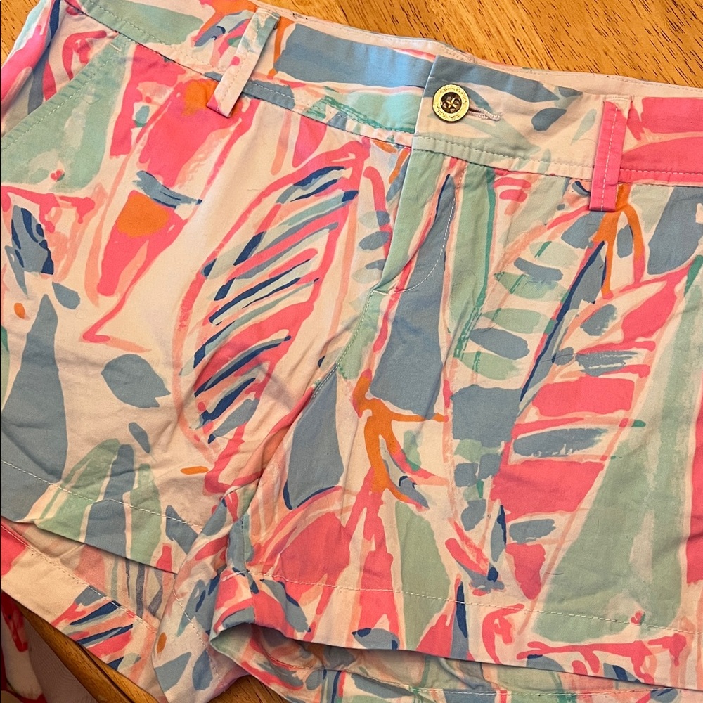 Lilly Pultizer Tropical Print Women's Shorts size 10